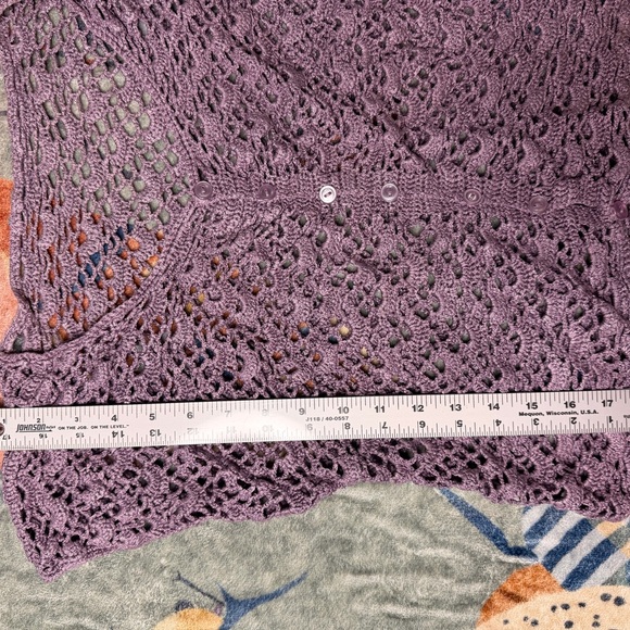 Lavender Crochet Women's Blouse - Picture 6 of 6